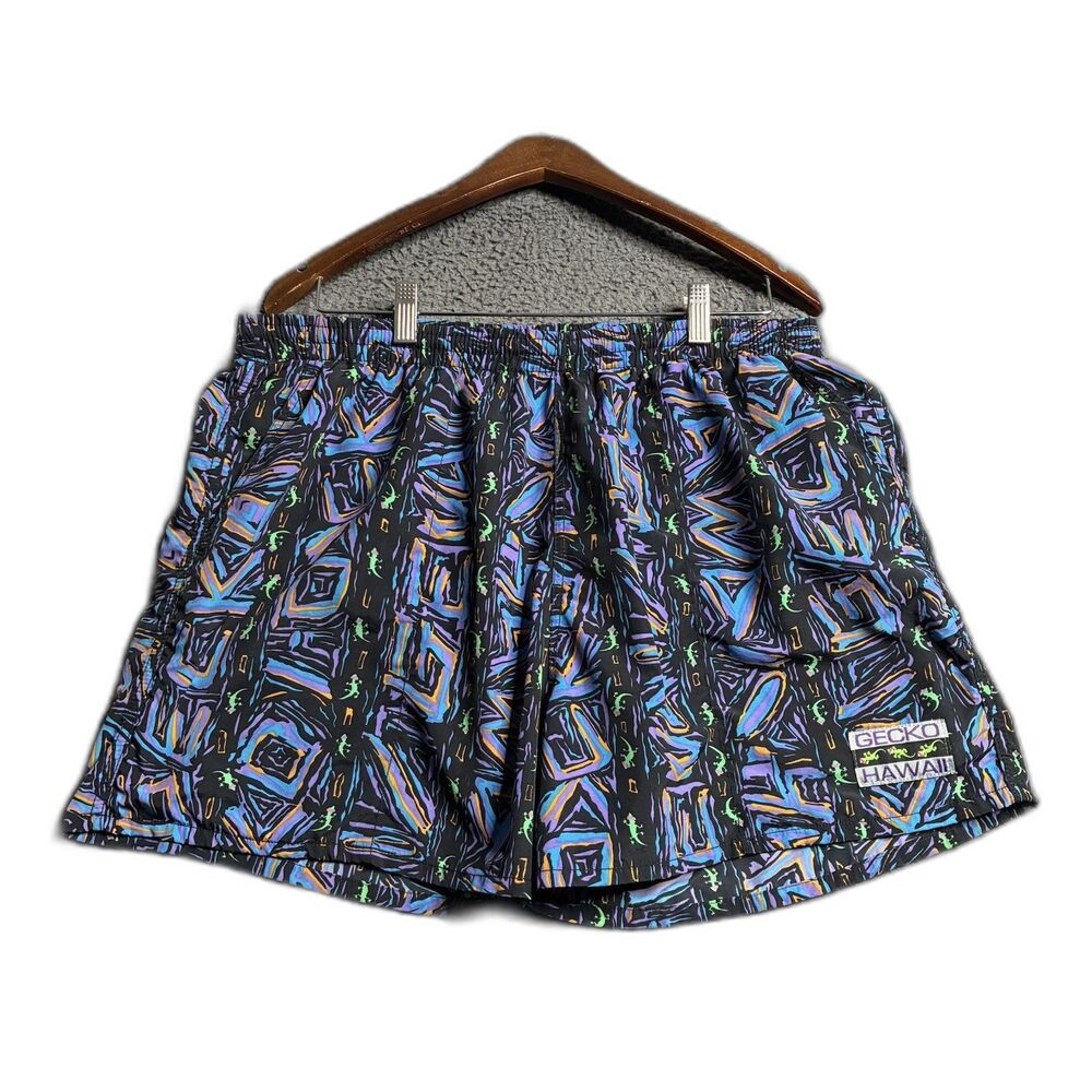 Vintage Gecko Hawaii Print Geometric Shorts Drawstring Lined Size 2XL Surf Beach